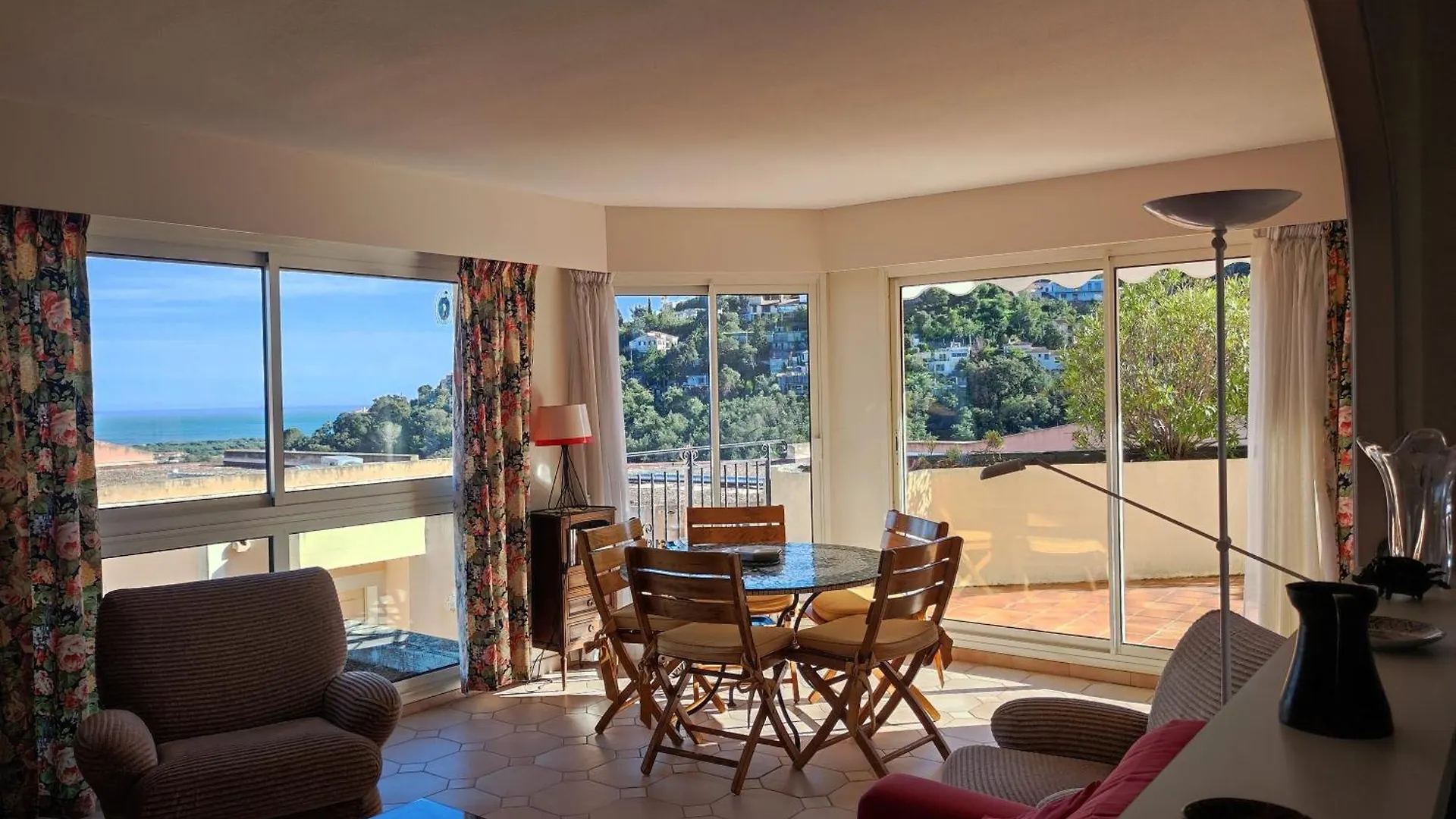 Appartement Orion Magnifique Vue Mer Et Montagne Mandelieu-la-Napoule France