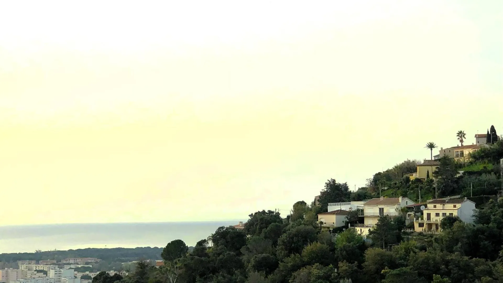Appartement Orion Magnifique Vue Mer Et Montagne Mandelieu-la-Napoule Apartment