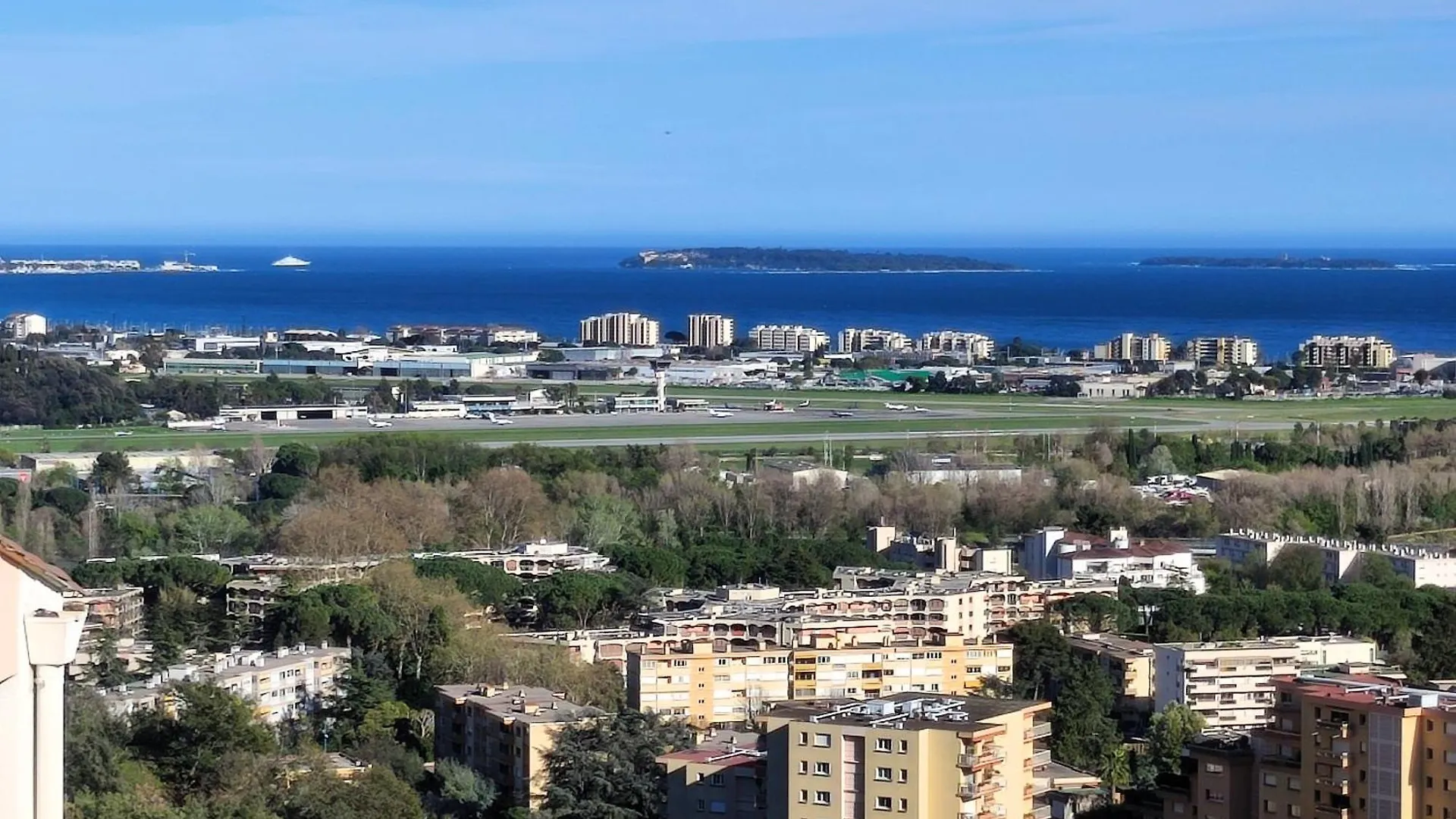 Appartement Orion Magnifique Vue Mer Et Montagne Mandelieu-la-Napoule Apartment